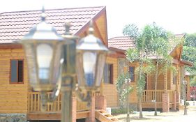 Carmen Hotel & Villas